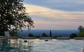 LAS JARILLAS Hostería&Bodega